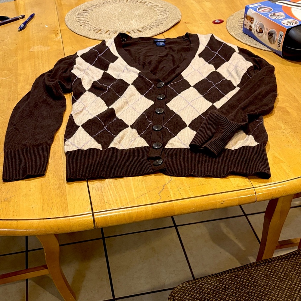 Basic Editions Brown and Cream Argyle Cardigan
